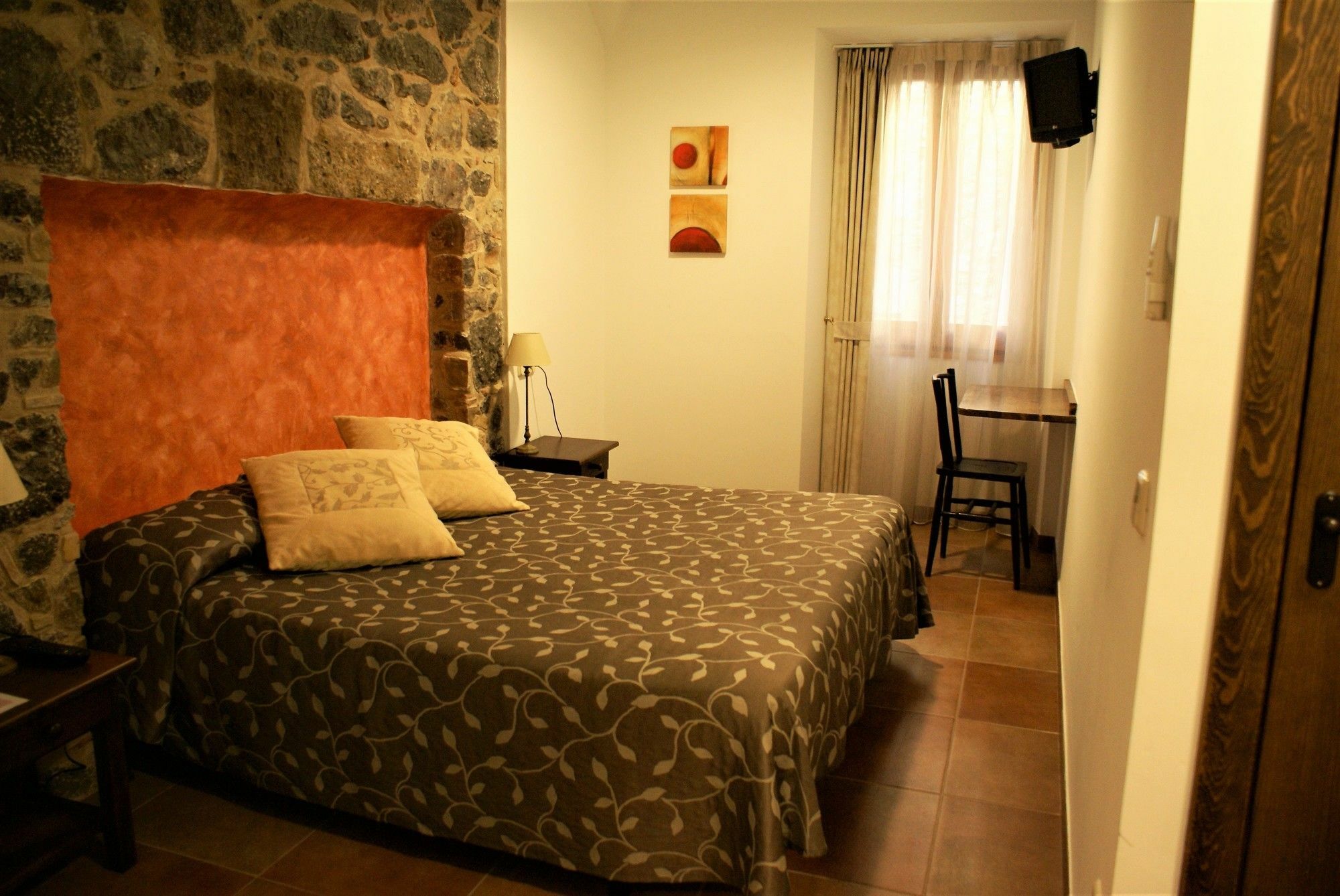 Fonda Mitja Hotel ตอร์โรเอยา เด มอนต์กรี ภายนอก รูปภาพ