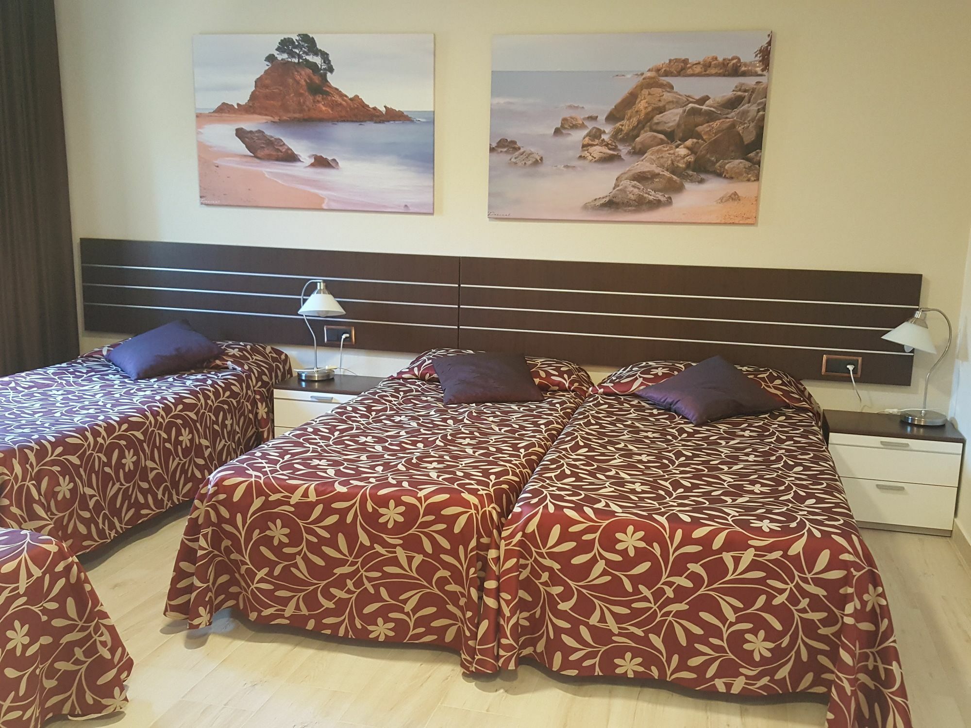 Fonda Mitja Hotel ตอร์โรเอยา เด มอนต์กรี ภายนอก รูปภาพ